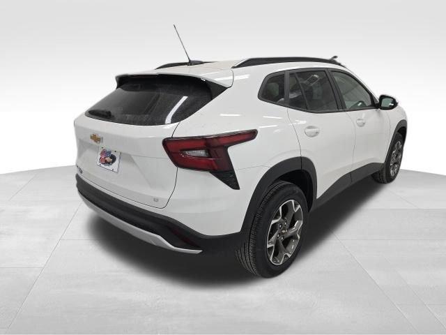 new 2026 Chevrolet Trax car, priced at $25,385