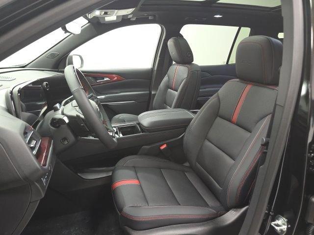 new 2026 Chevrolet Traverse car, priced at $60,629