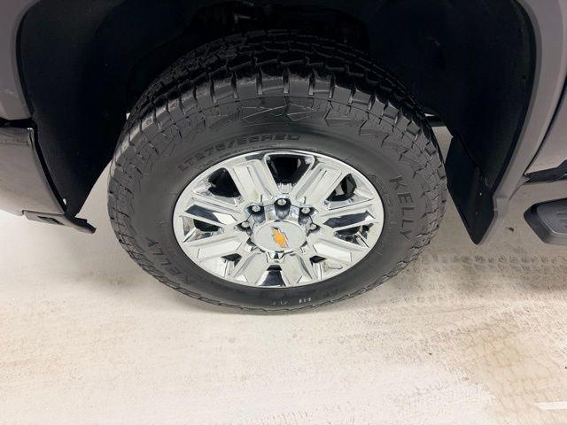 used 2024 Chevrolet Silverado 2500 car, priced at $69,987