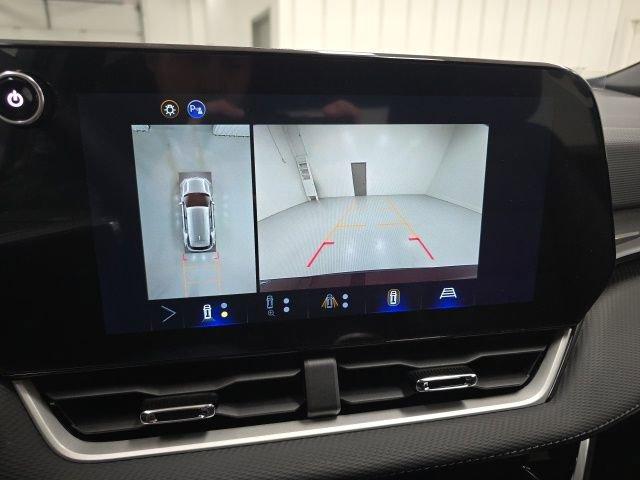 new 2026 Chevrolet Equinox car, priced at $36,285