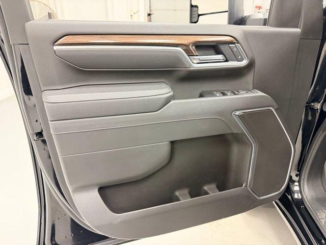 used 2025 Chevrolet Silverado 2500 car, priced at $57,987