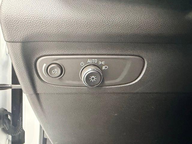 used 2023 Buick Envision car, priced at $22,485