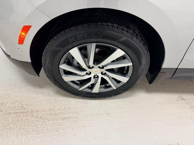 used 2022 Chevrolet Equinox car, priced at $26,987