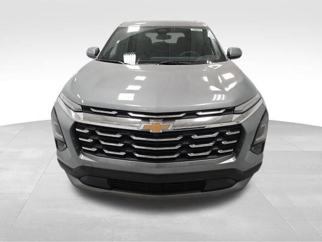 new 2026 Chevrolet Equinox car, priced at $32,795