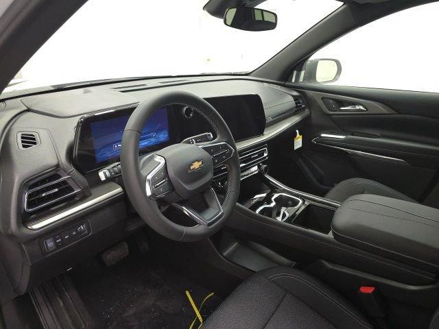 new 2026 Chevrolet Traverse car, priced at $44,795