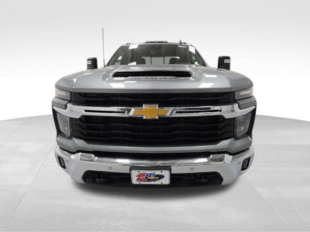new 2026 Chevrolet Silverado 3500 car, priced at $75,235