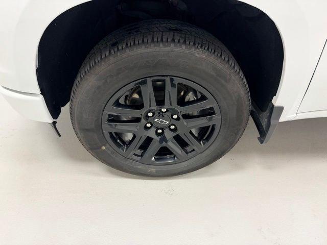 used 2024 Chevrolet Silverado 1500 car, priced at $42,987