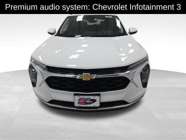 new 2026 Chevrolet Trax car, priced at $25,124