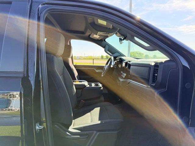 used 2025 Chevrolet Silverado 1500 car, priced at $47,987