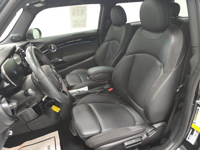 used 2024 MINI Hardtop car, priced at $27,485