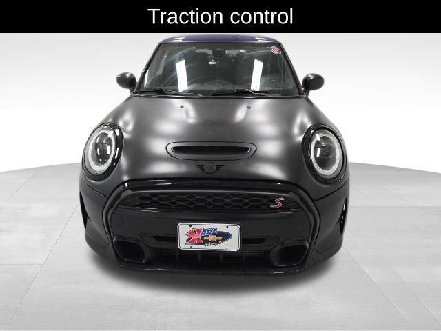 used 2024 MINI Hardtop car, priced at $27,485