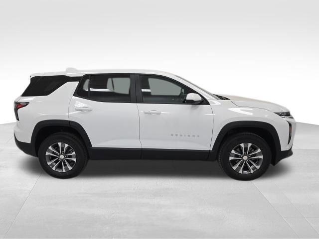 new 2026 Chevrolet Equinox car, priced at $32,795