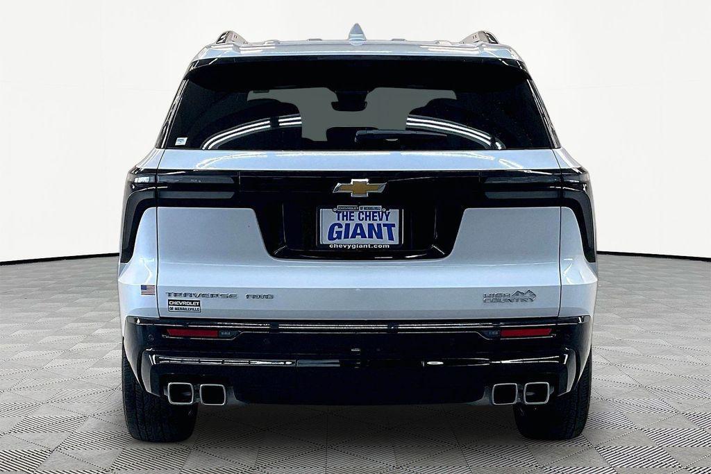 used 2025 Chevrolet Traverse car, priced at $47,235