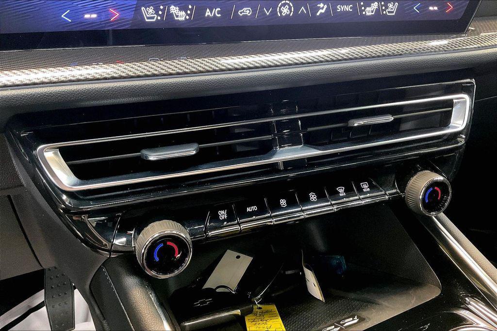 used 2025 Chevrolet Traverse car, priced at $47,235