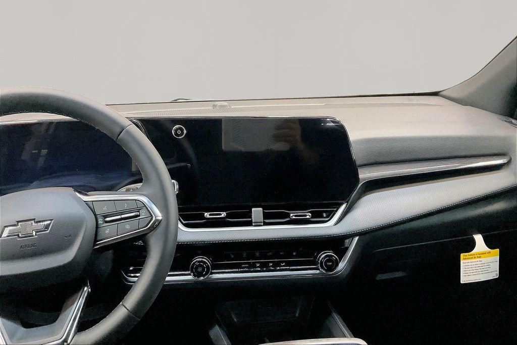 new 2026 Chevrolet Equinox car, priced at $31,941