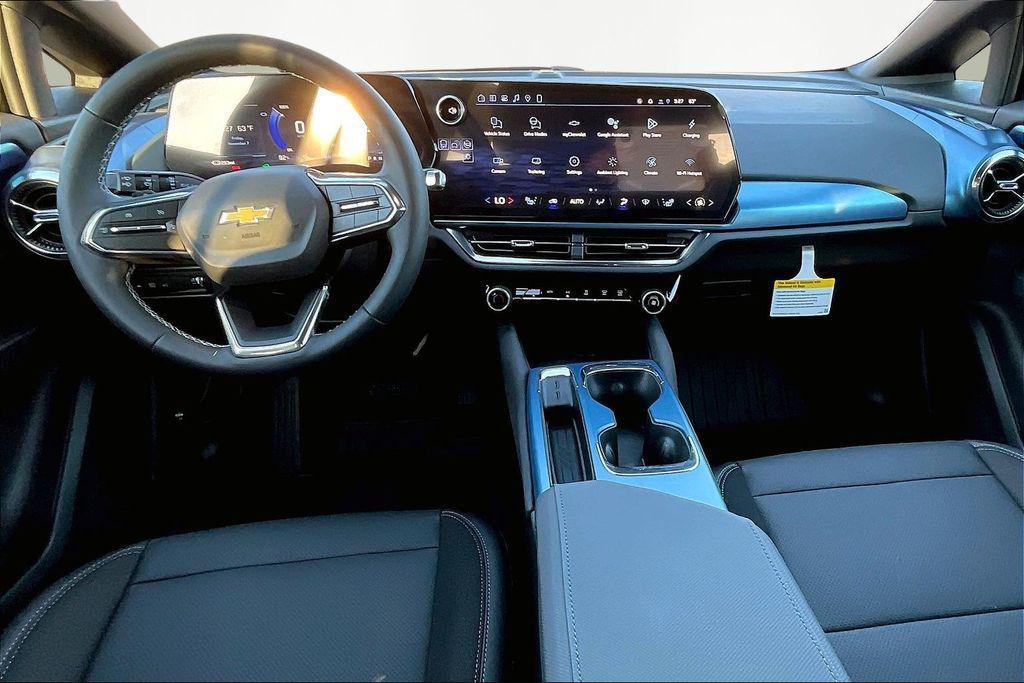 new 2026 Chevrolet Equinox EV car, priced at $39,165