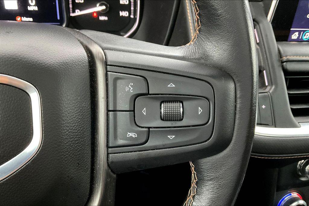 used 2021 GMC Yukon XL car, priced at $45,990