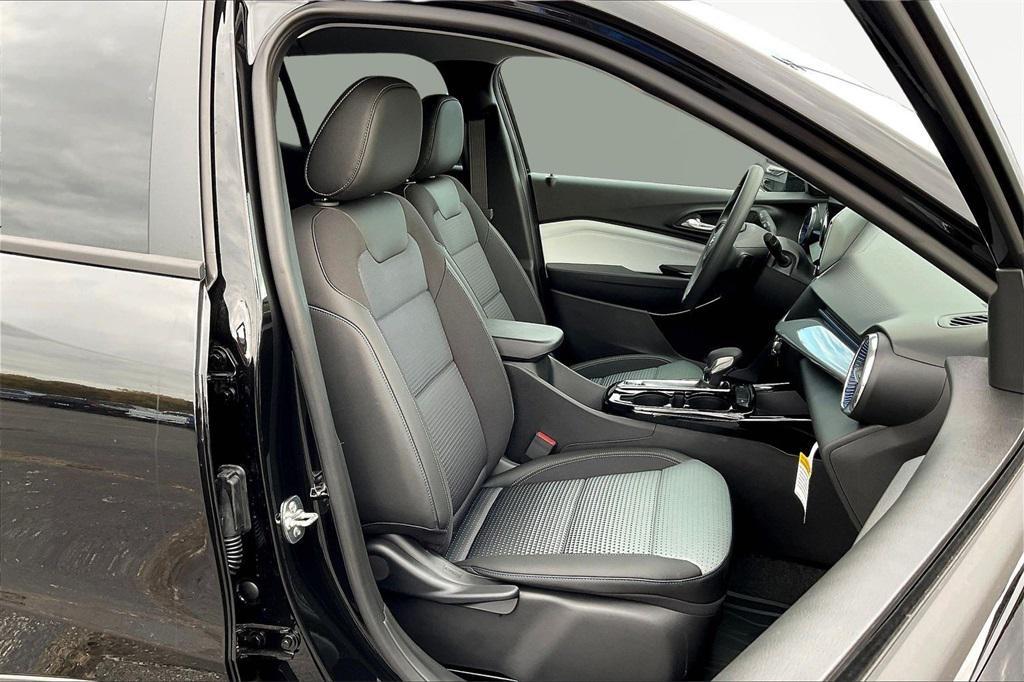 new 2026 Chevrolet Trax car, priced at $24,086