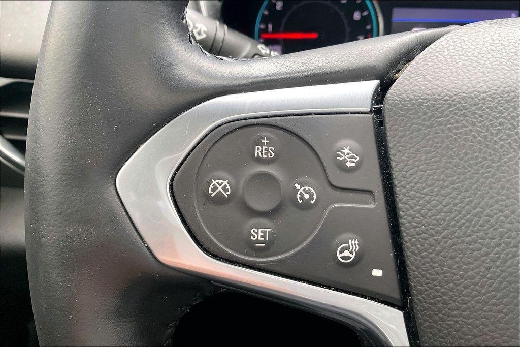 used 2022 Chevrolet Traverse car, priced at $30,430