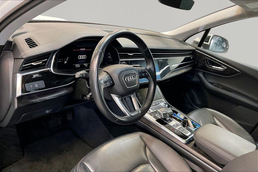 used 2023 Audi Q7 car, priced at $38,405