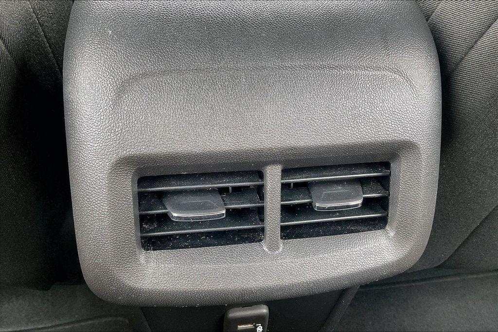 used 2024 Chevrolet Equinox car, priced at $19,425