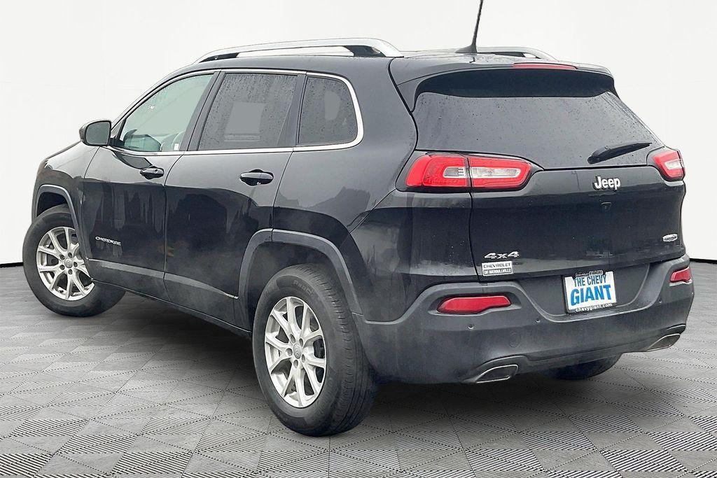 used 2016 Jeep Cherokee car