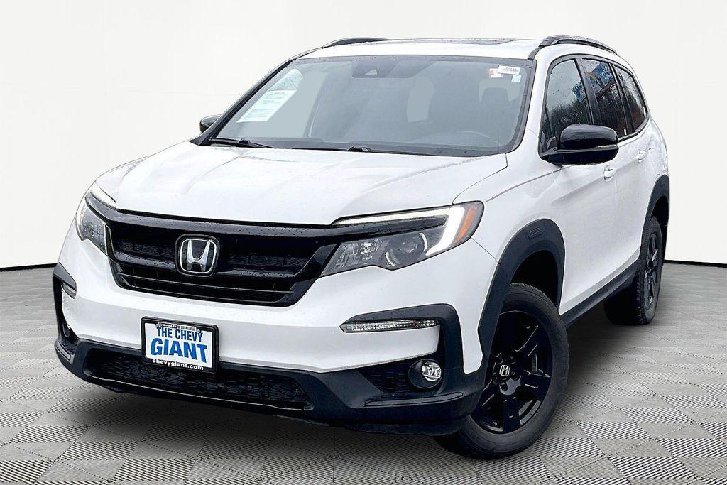 used 2022 Honda Pilot car, priced at $28,100