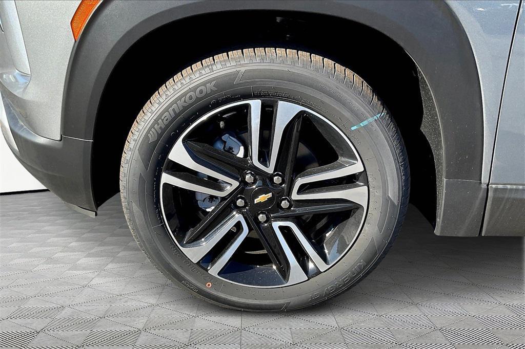new 2026 Chevrolet TrailBlazer car, priced at $24,282