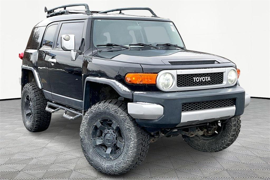 used 2008 Toyota FJ Cruiser car, priced at $13,600