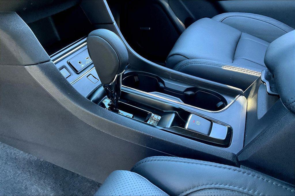 used 2025 Subaru Ascent car, priced at $42,175