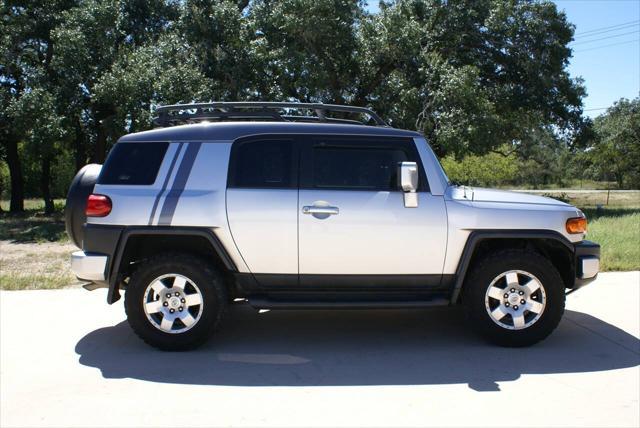 2008 Titanium Toyota FJ Cruiser