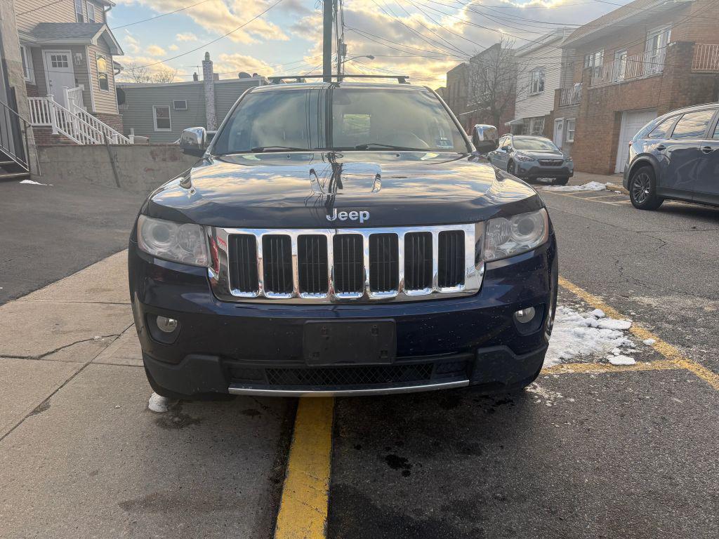 used 2012 Jeep Grand Cherokee car, priced at $5,995