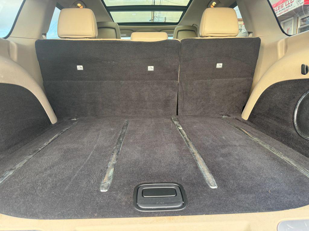 used 2012 Jeep Grand Cherokee car, priced at $5,995