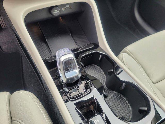 new 2026 Volvo XC40 car, priced at $49,082