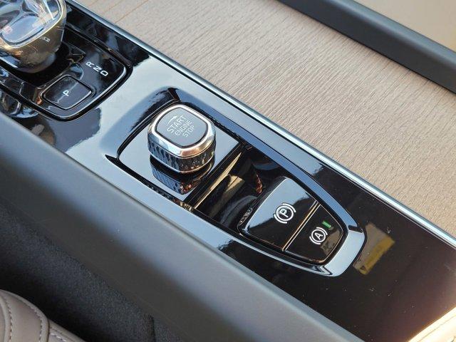 new 2026 Volvo XC60 Plug-In Hybrid car, priced at $66,864