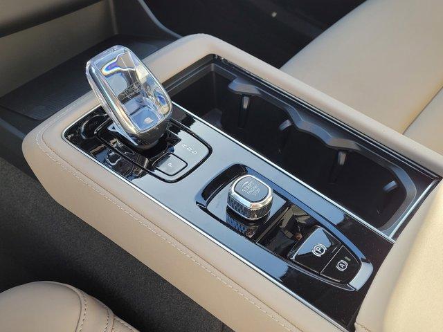 new 2026 Volvo XC90 Plug-In Hybrid car, priced at $78,689