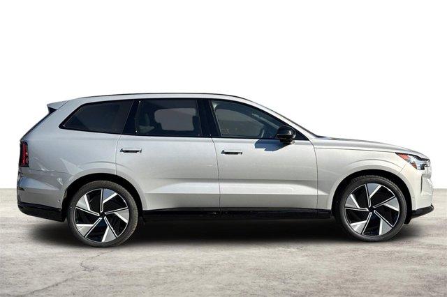 new 2025 Volvo EX90 car, priced at $78,940