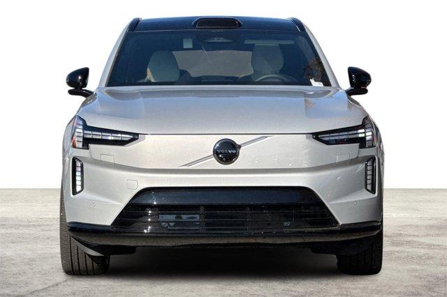 new 2025 Volvo EX90 car, priced at $78,940