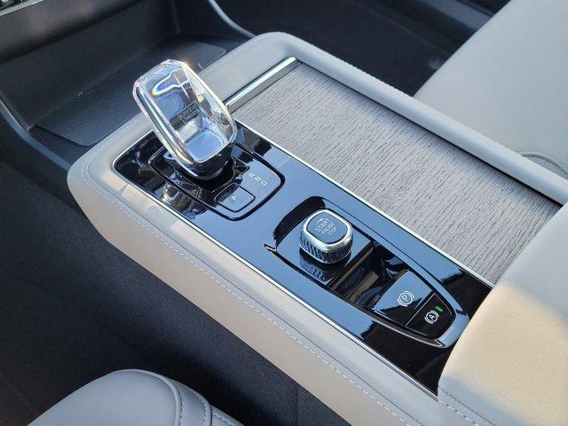 new 2026 Volvo XC90 car, priced at $64,674