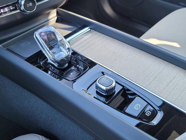 new 2026 Volvo XC60 car, priced at $59,408