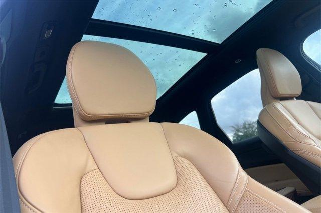 used 2024 Volvo XC60 Recharge Plug-In Hybrid car, priced at $53,250