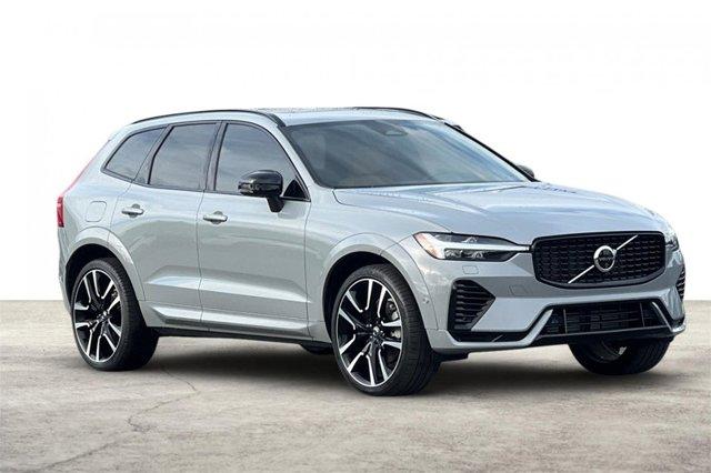 used 2024 Volvo XC60 Recharge Plug-In Hybrid car, priced at $53,250