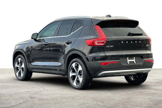 used 2025 Volvo XC40 car, priced at $35,500