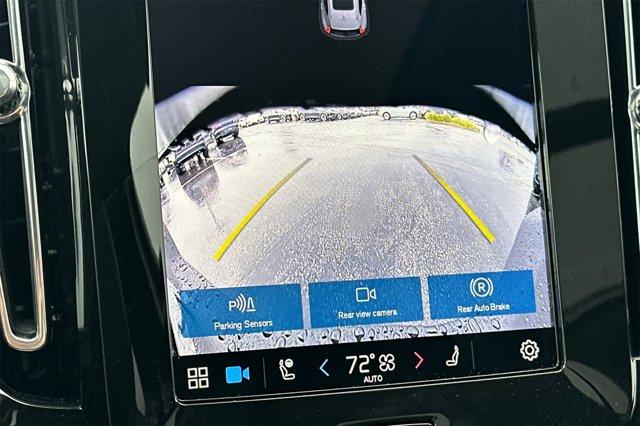 new 2025 Volvo XC40 car, priced at $38,035