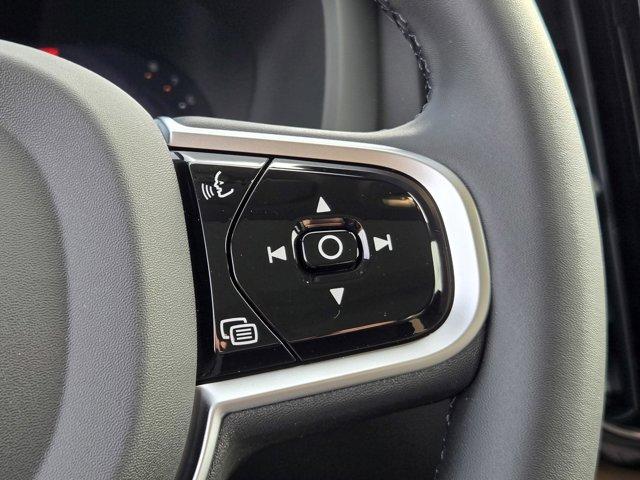 new 2026 Volvo XC60 car, priced at $55,194