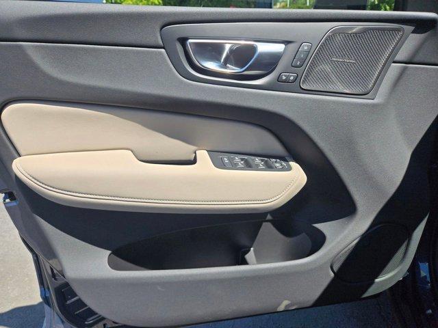 new 2026 Volvo XC60 Plug-In Hybrid car, priced at $70,740