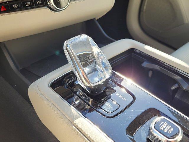 new 2026 Volvo XC90 Plug-In Hybrid car, priced at $82,289