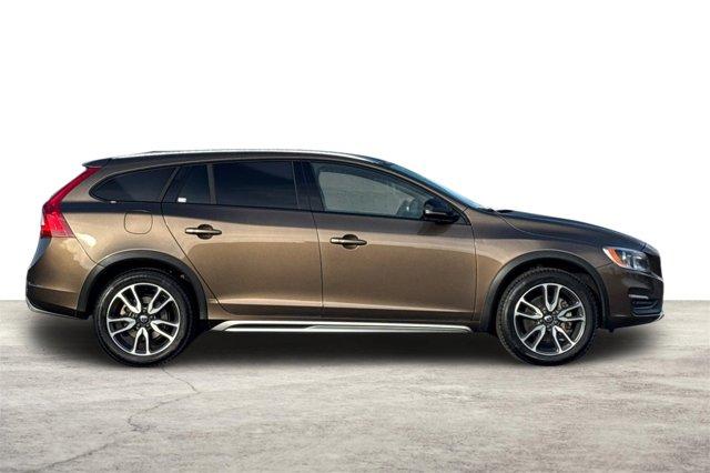 used 2018 Volvo V60 Cross Country car, priced at $19,500
