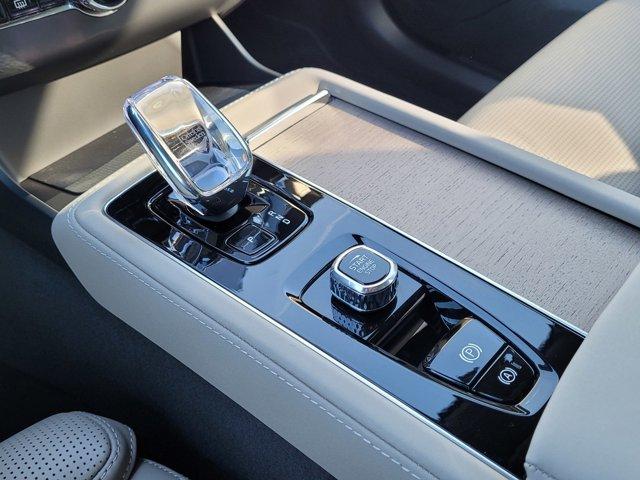 new 2026 Volvo XC90 Plug-In Hybrid car, priced at $81,539