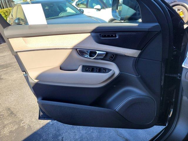 new 2026 Volvo XC90 Plug-In Hybrid car, priced at $81,539